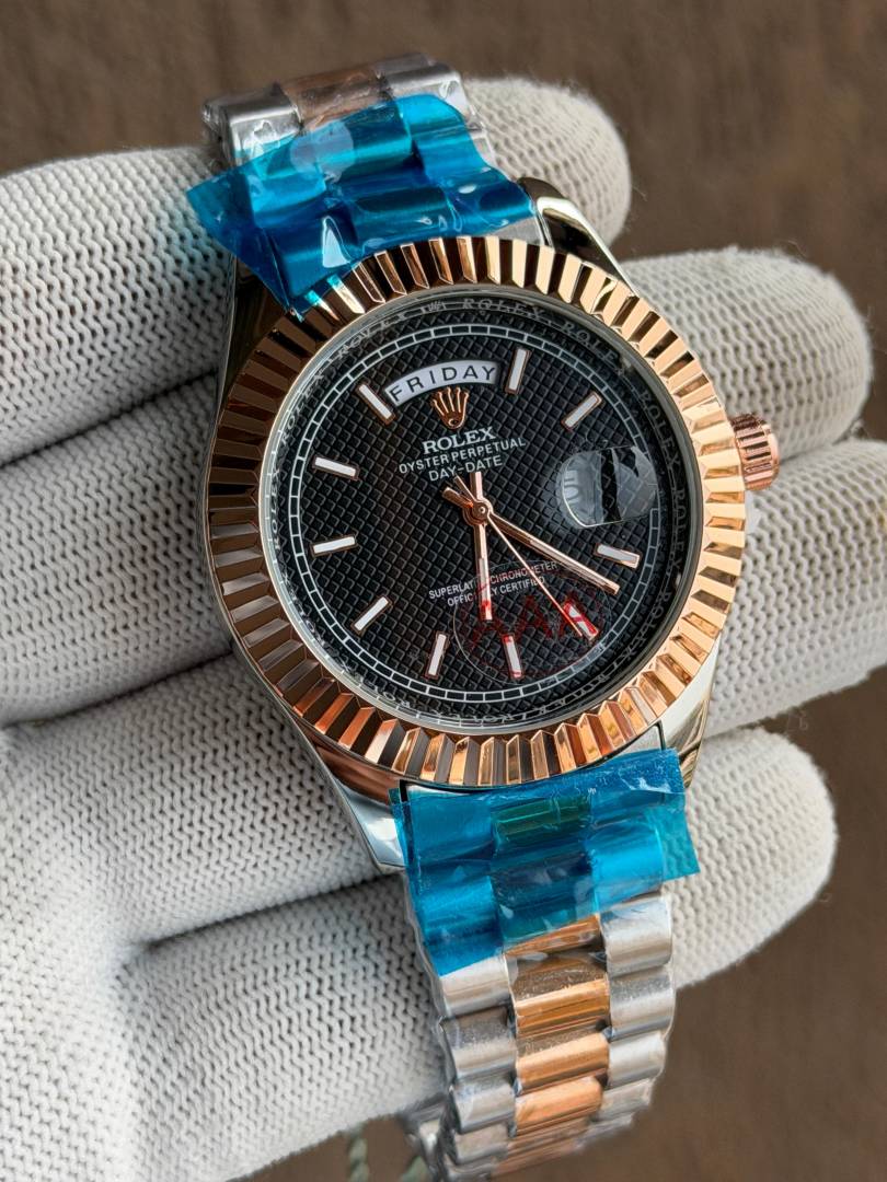 ROLLEX DAYDATE RG TWOTONE BLACK TEXTURE DIAL AT299