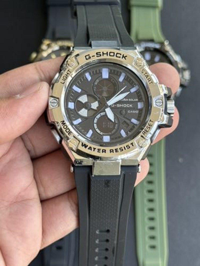 Alternative view of G shock GST B100