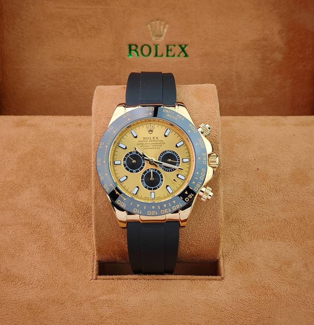 ROLLEX DAYTONA AUTOMATIC WATCH M-16