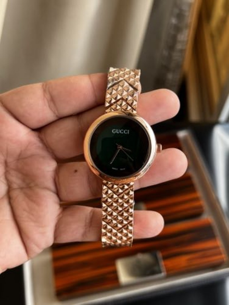 GUCC LADIES PREMIUM WATCH