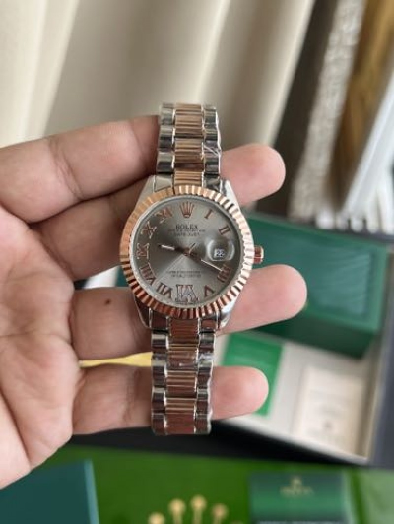 ROLLEX DATE JUST FOR HER