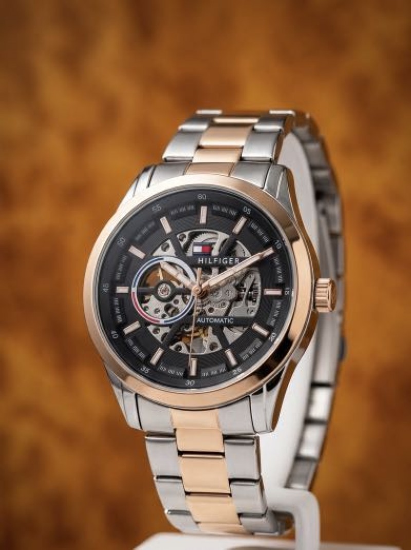 Tommy Hilfigar Automatic
