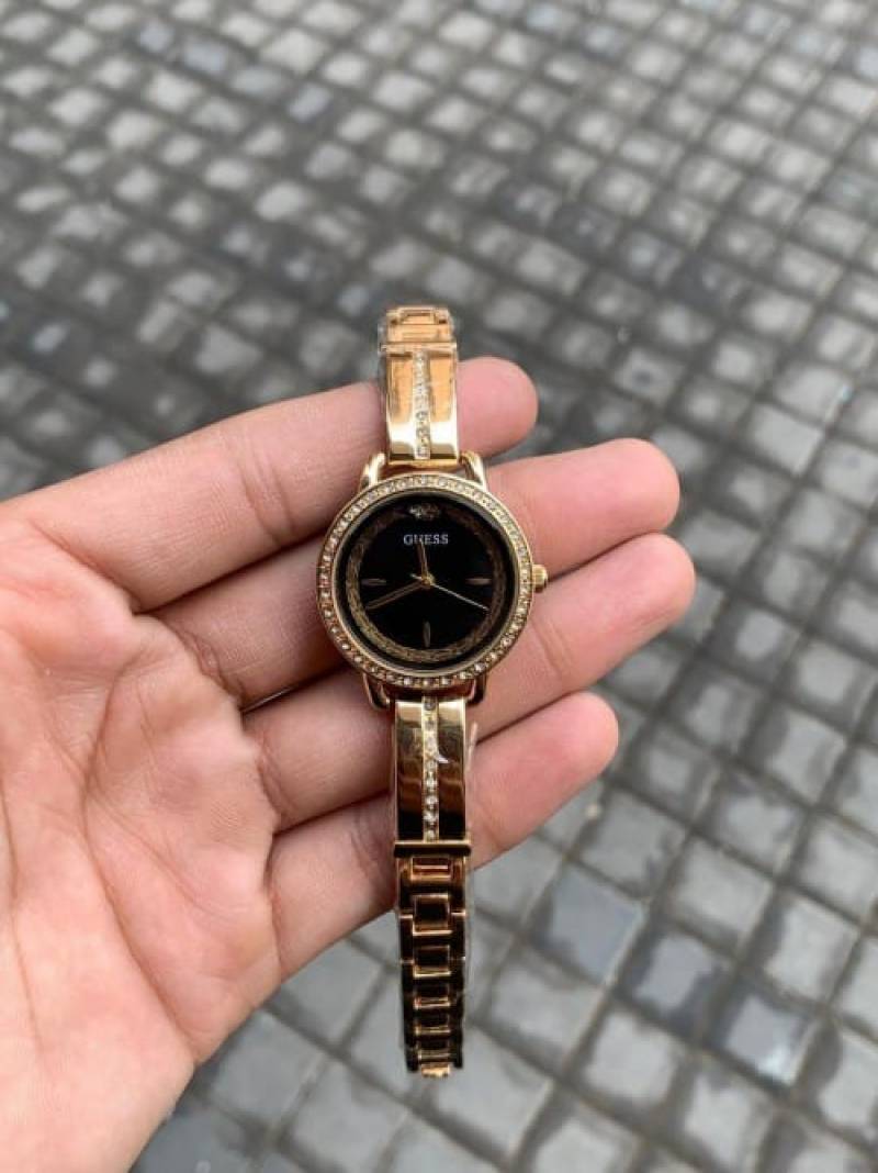 Gues s Gold Black