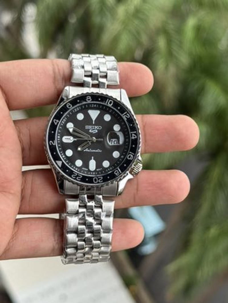 Seiko 5 Sports GMT Quartz