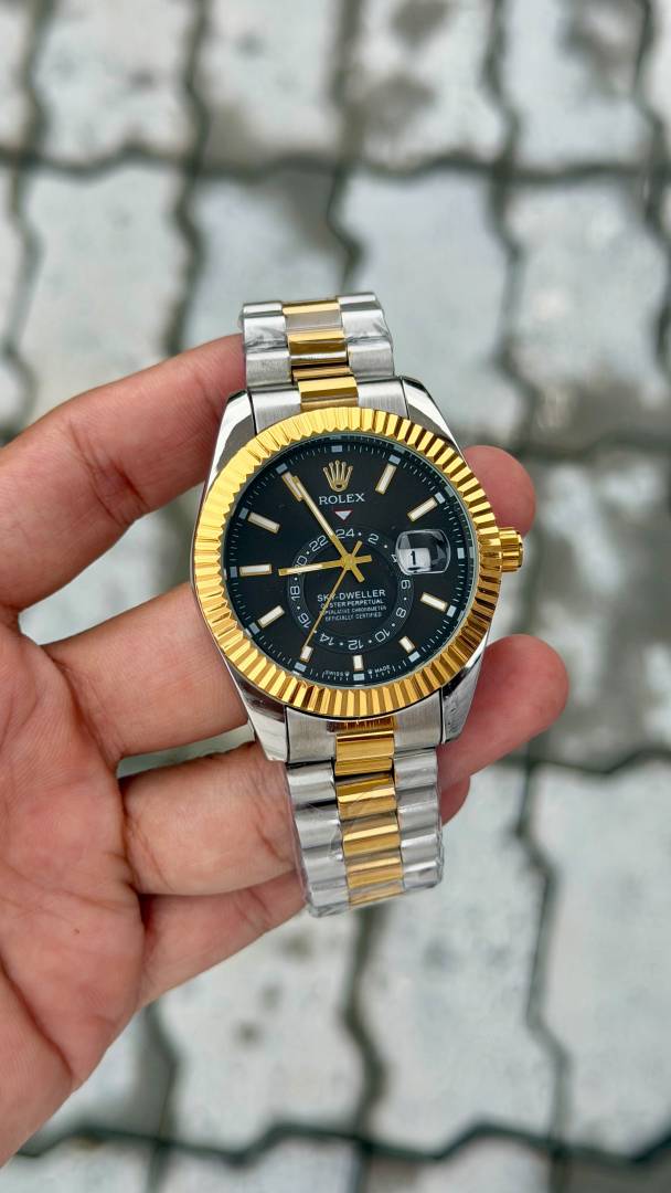 Rolee x sky dweller