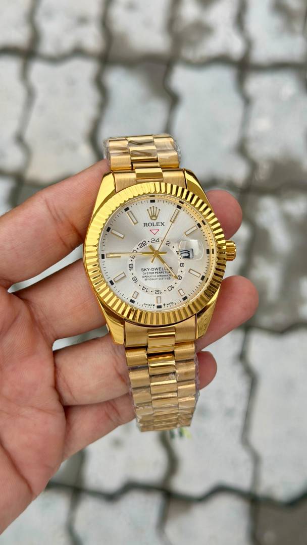 Rolee x sky dweller