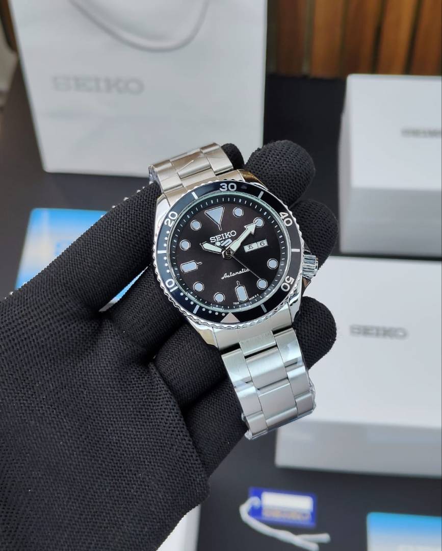 SEIKO AUTOMATIC M-717