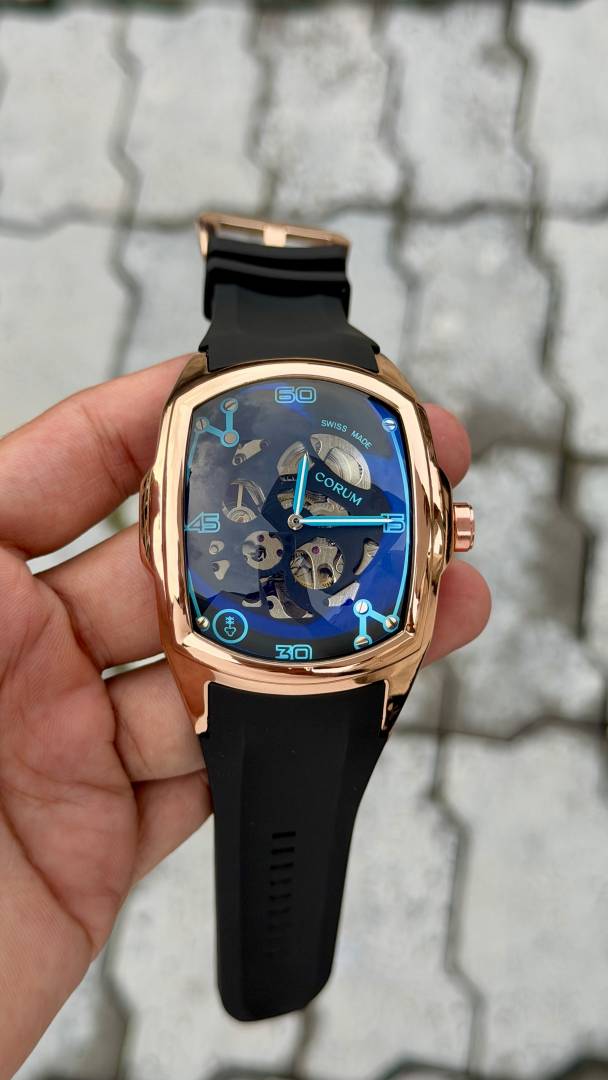 Coruu m  luxury skeleton automatic Similar to the Admirals Cup Challenge series  automatic skeleton Back opne  premium silicone  (Rabar)