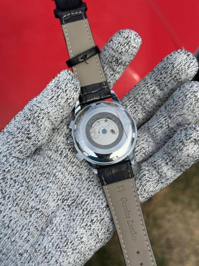 Alternative view of Patek Philipp Tourbillon Automatic