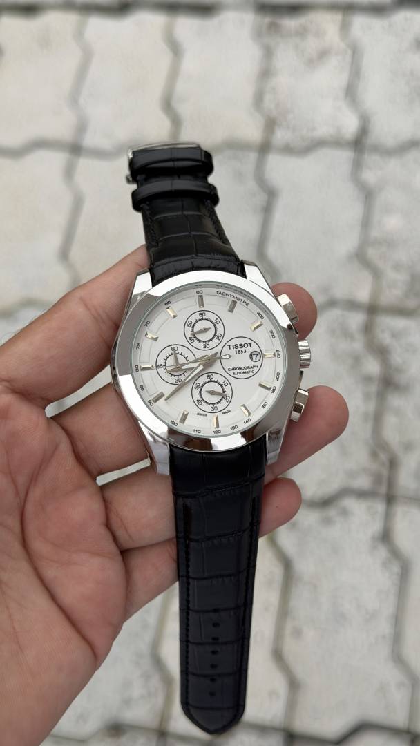 Tissoo t 1853 chronograph all working