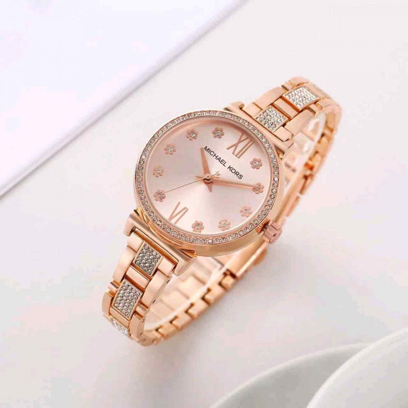 Michaae l Kors Rose Gold