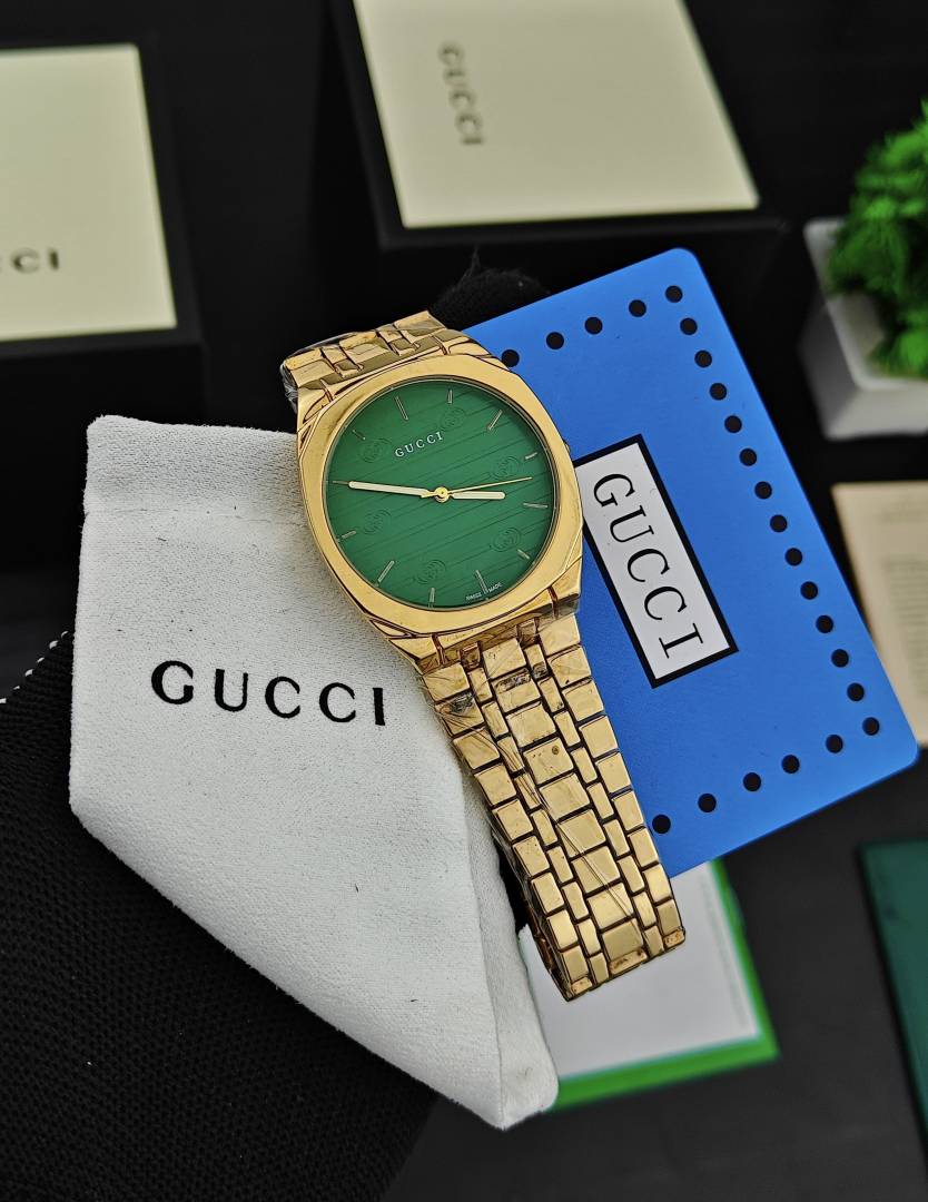 GUCC CI SLIME WATCH M-737