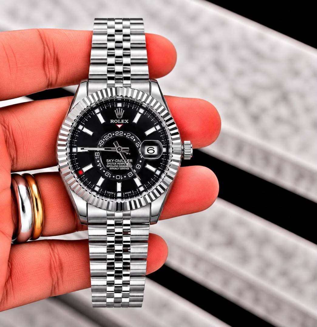 Roleex Sky Dweller Black Dial Jubilee 42mmx