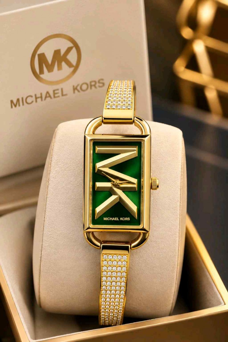 Michaae l Kors Gold Green