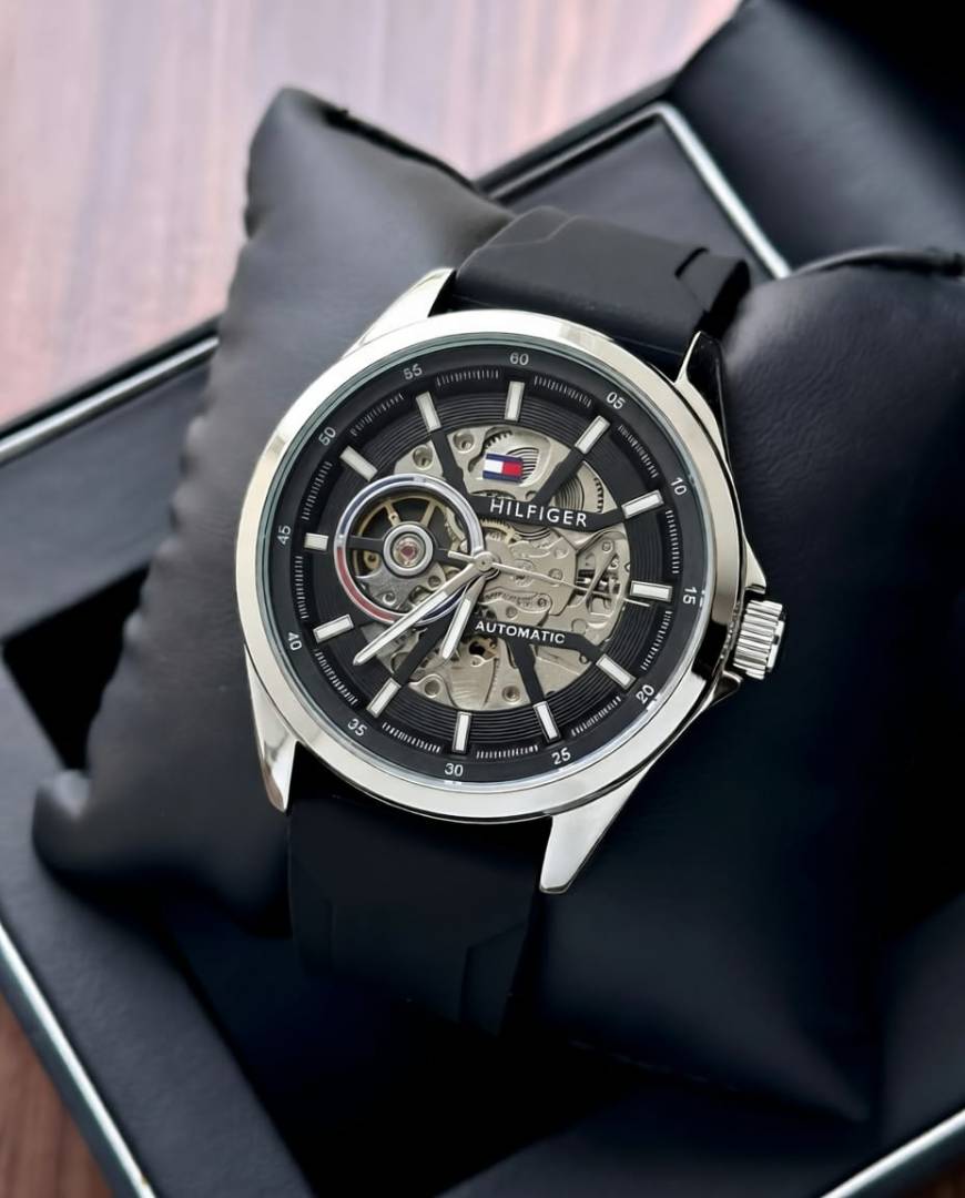 Tommmy Hilfige r Automatic Silicon Black-Silver-Black