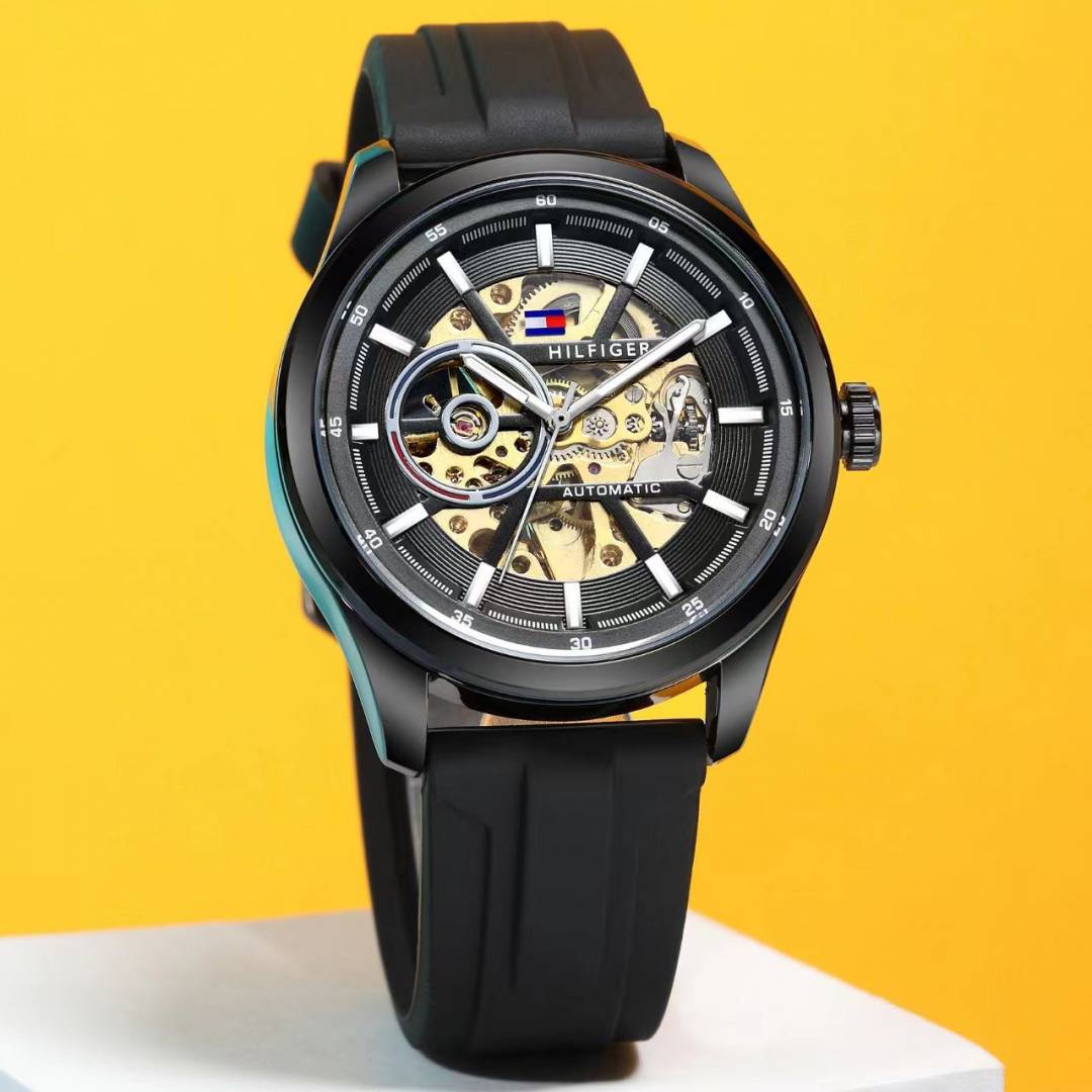 Tommmy Hilfige r Automatic Silicon Full Black
