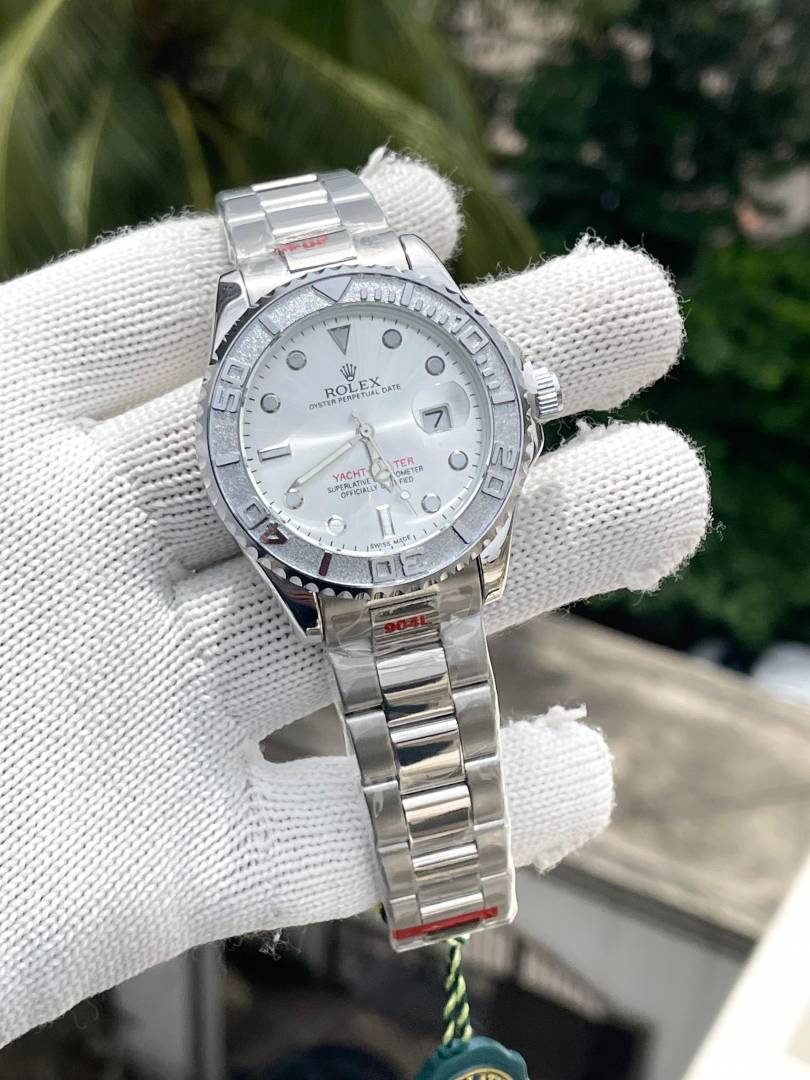 Rollex Yachtmaster Silver White Dial Sweep Movement AT464