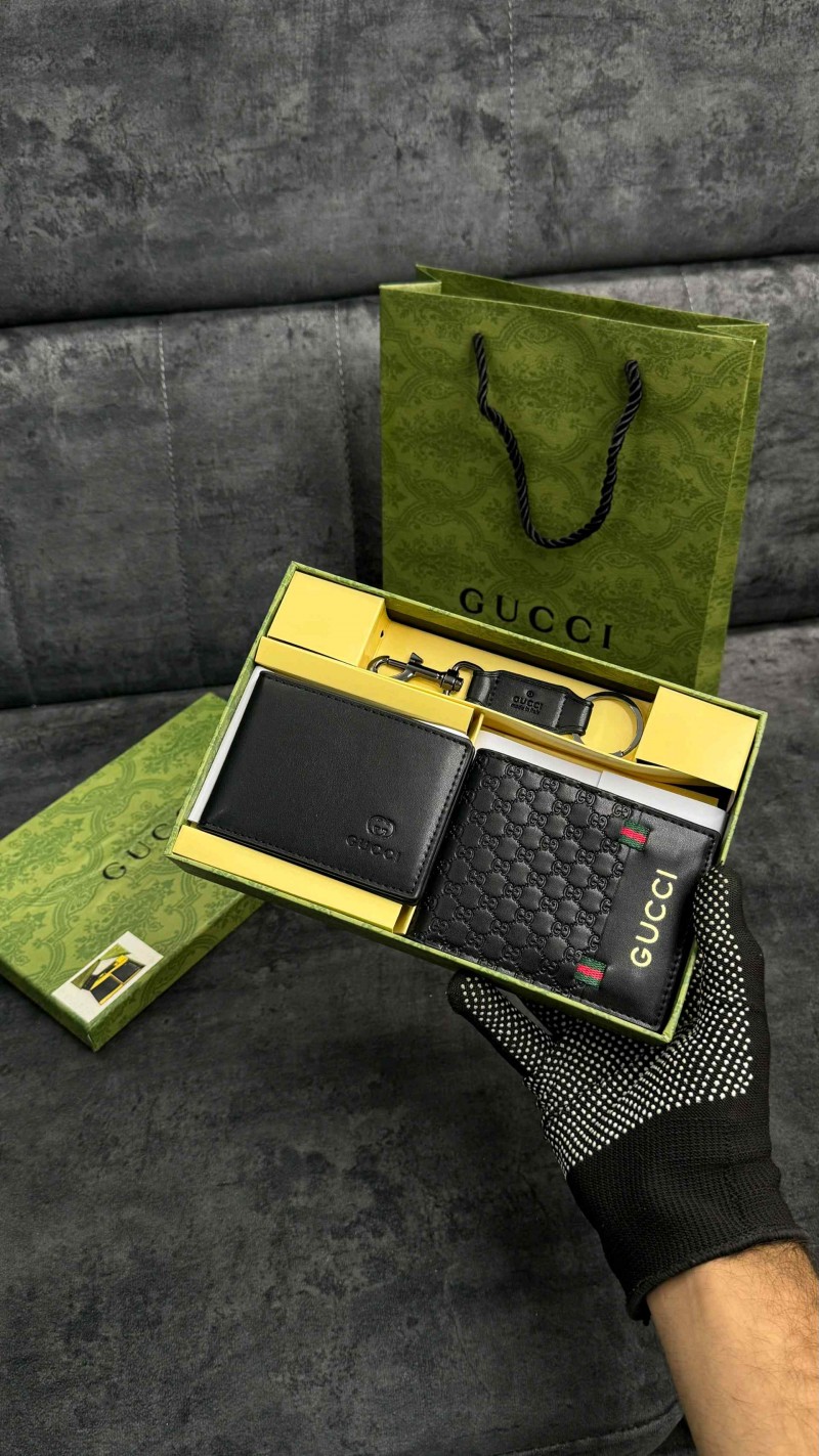 Guccc i premium wallet combo wid og box & accessories