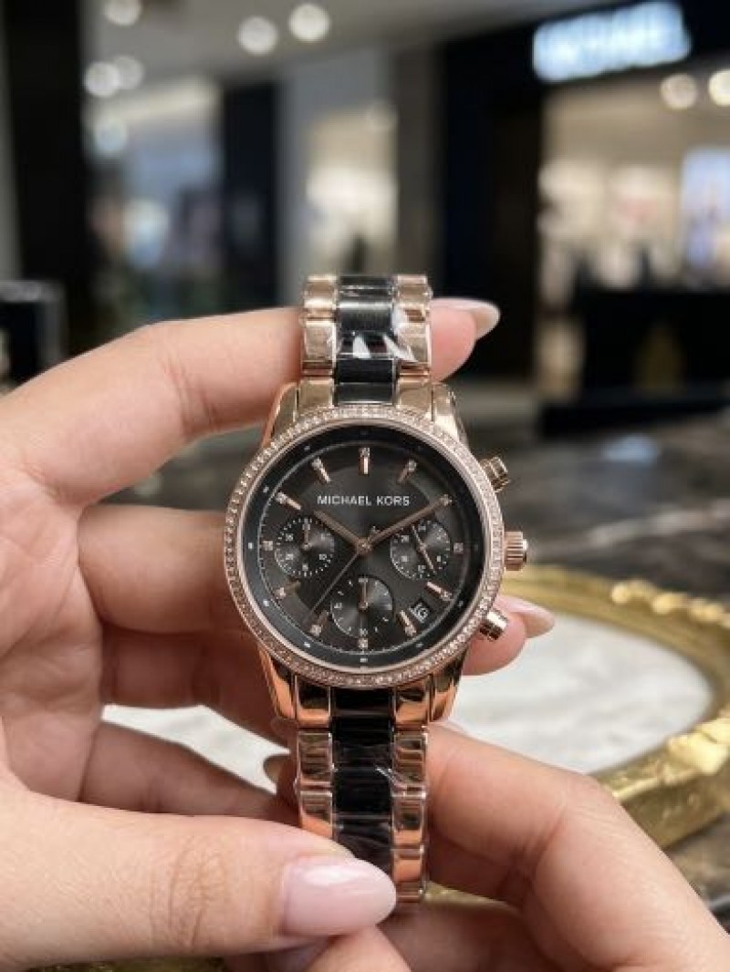 Micheal Kors Ritz
