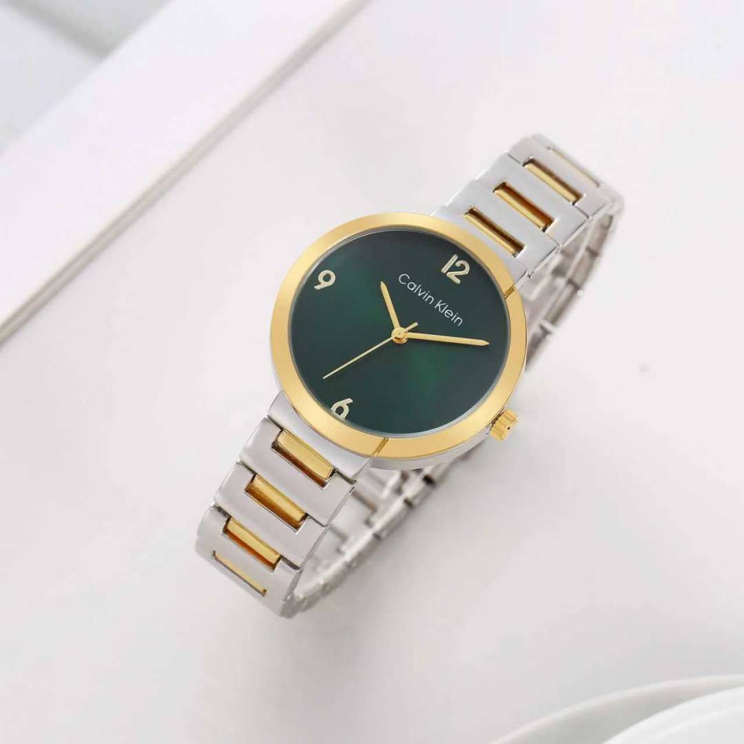 Calvin Kleii n Eccentric 2Ton Gold Green