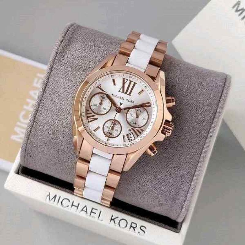 Michaae l Kors Bradshaw