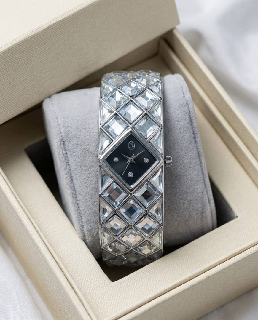 Swarovskk i Curiosa Bangle Silver To Black