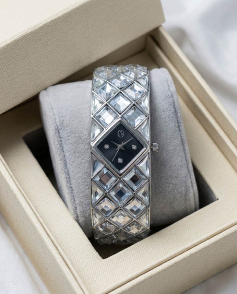 Swarovsk Curiosa Watch For Her 832