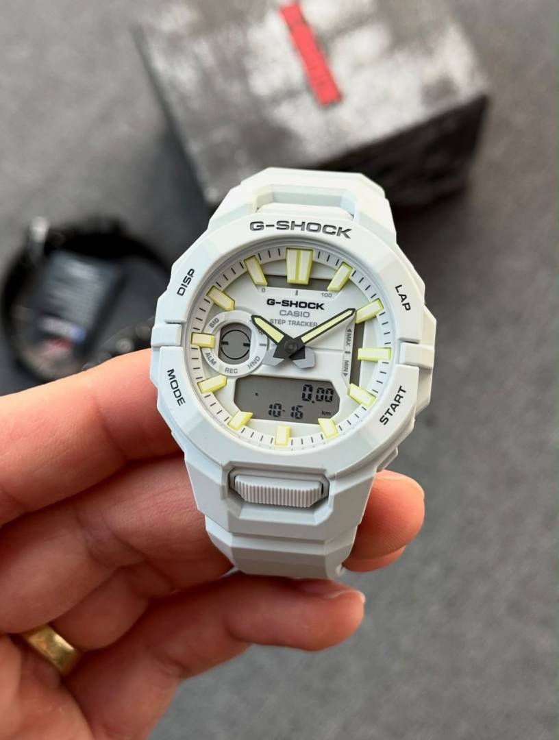 G shock GBA-950-2A WC 2054