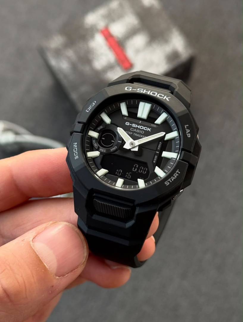 G shock GBA-950-2A WC 2055