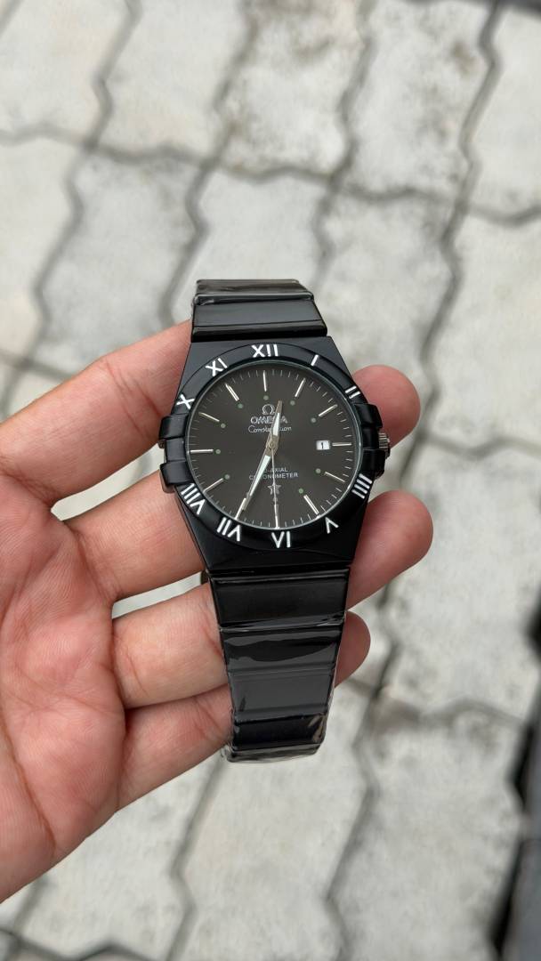 Omegg a co-AXIal chronometer