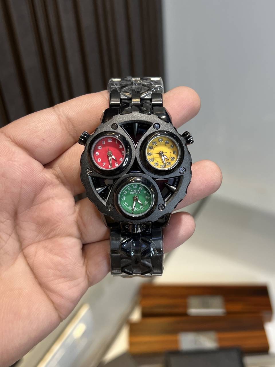 INVICTA CERBERUS PREMIUM WATCH