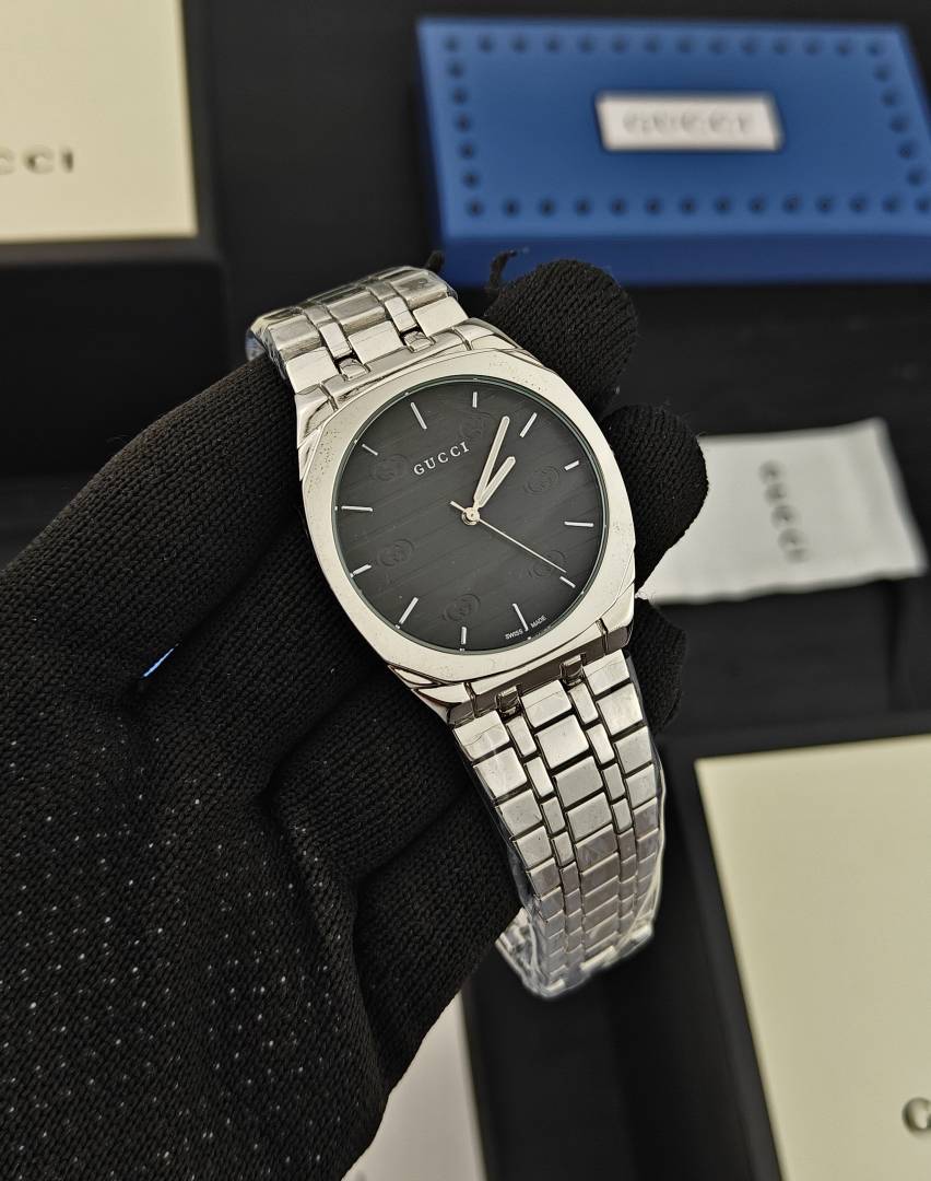 GUCC CI WATCH M-808