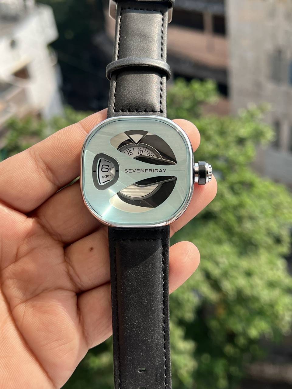 SEVEN FRIDAY PREMIUM WATCH