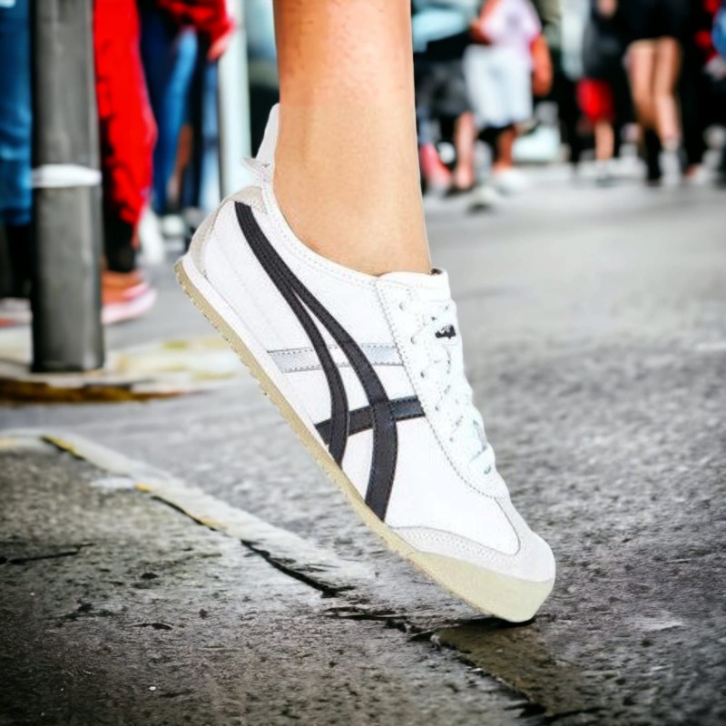 【Onitsuka Tiger】MEXICO 66 WHITE/BLACK Onitsuka Tiger Mexico 66 White Black Sizes available for pre