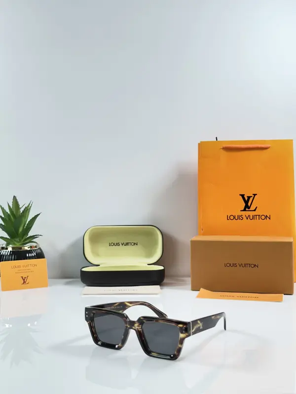 Loius Vutton 8263 Tiger Black