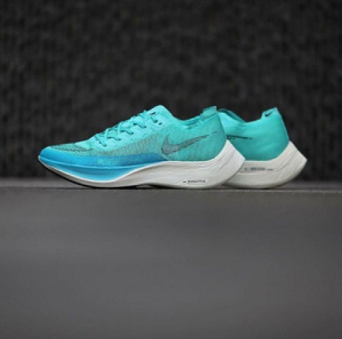 aqua green nike shoes