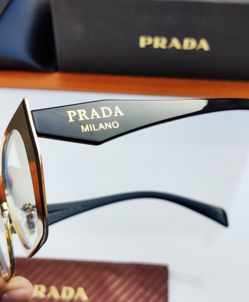 Prad_a Care Eye Frame