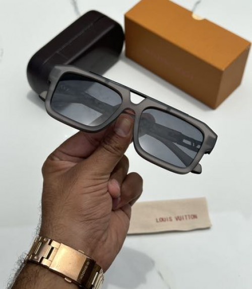 LOUIS VUITTON SUNGLAS