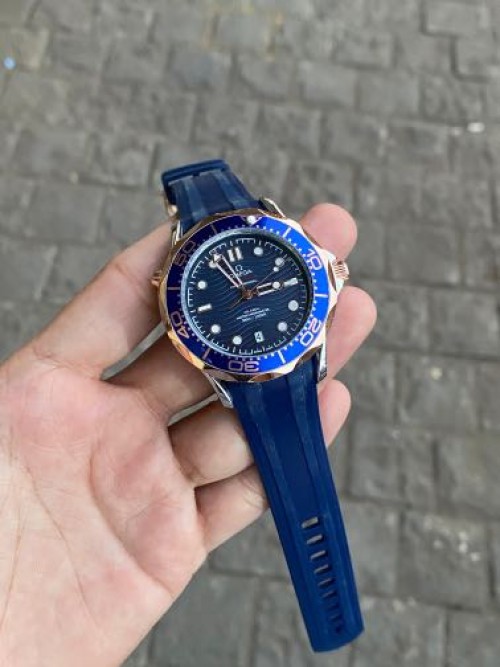 Omeg a Seamaster Automatic