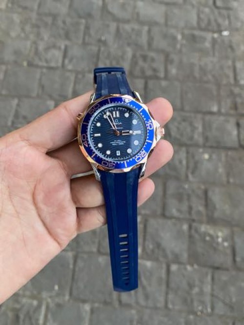 Omeg a Seamaster Automatic
