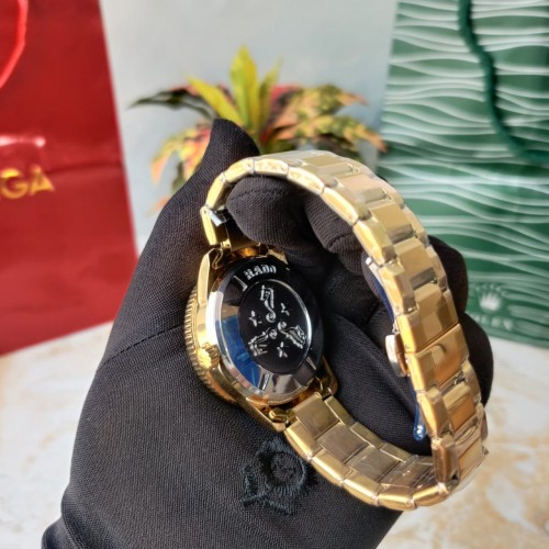 Alternative view of Rado Captain Cook Blue Gold