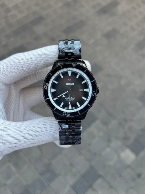 Alternative view of Rad O Captain Cook Full Black