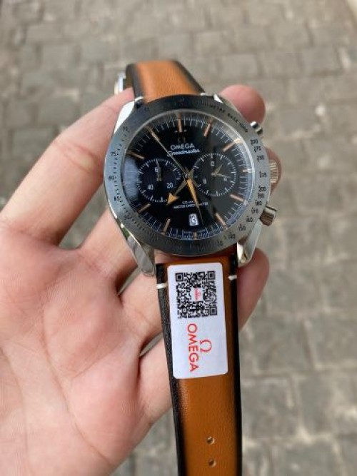 Omeg a Speedmaster