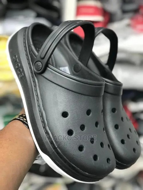 CROC S FULL FORCE CLOGS