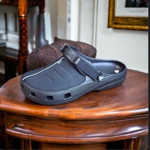 Alternative view of CROC S YUKOON BLACK