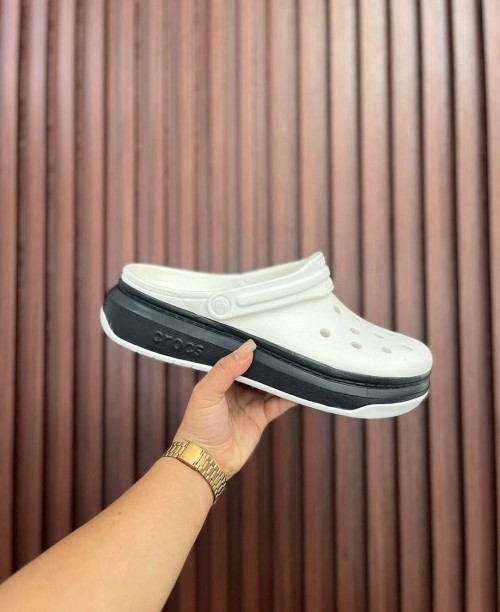 CROC S FULL FORCE WHITE BLACK CLOGS
