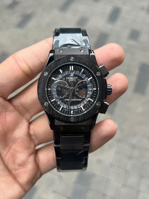 Alternative view of Hublo T Calendar Chronograph Chain All Black