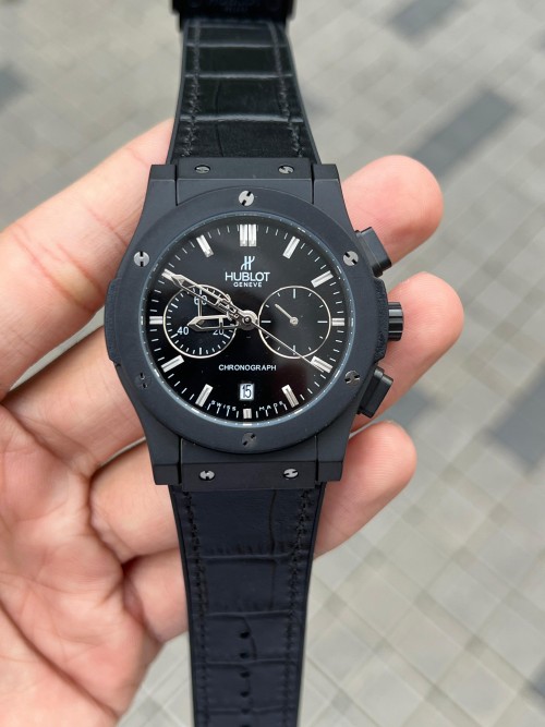 Alternative view of Hublo T Big Bang Full Black Leather