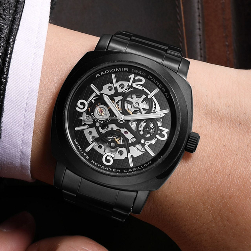 Alternative view of Panerai Automatic