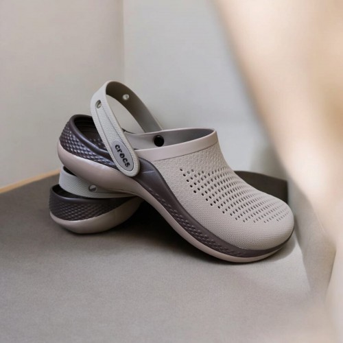 CROC S LITE RIDE 360 FULL MOCHA